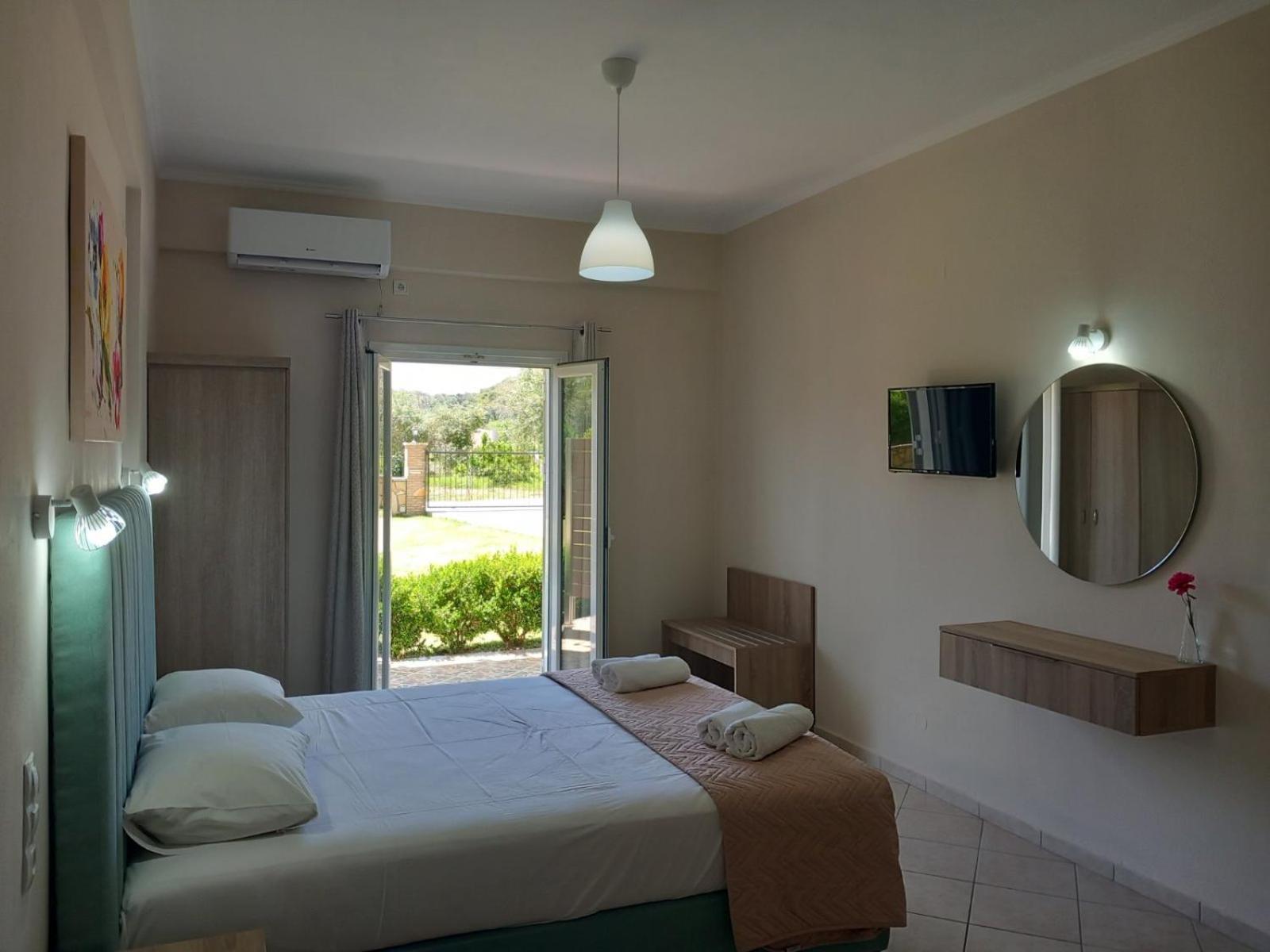 Nikos Dimas Studios Parga Exterior photo